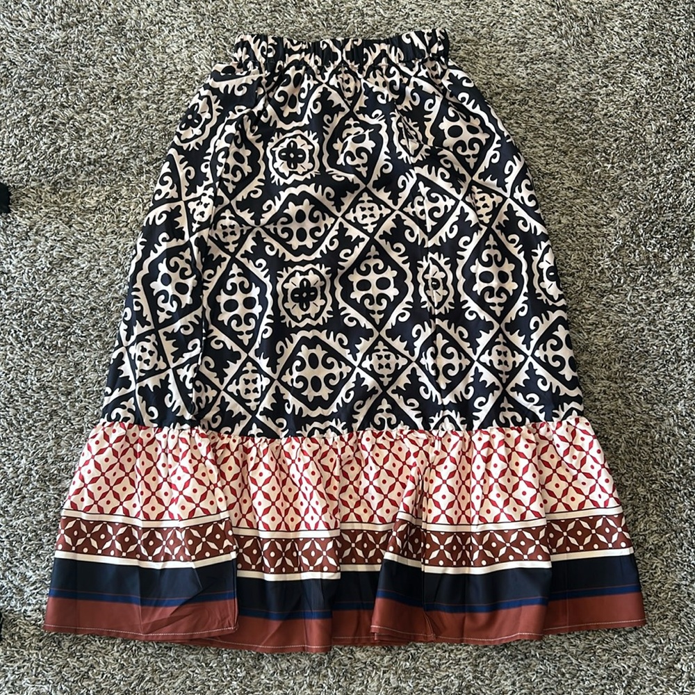 Women’s Skirt